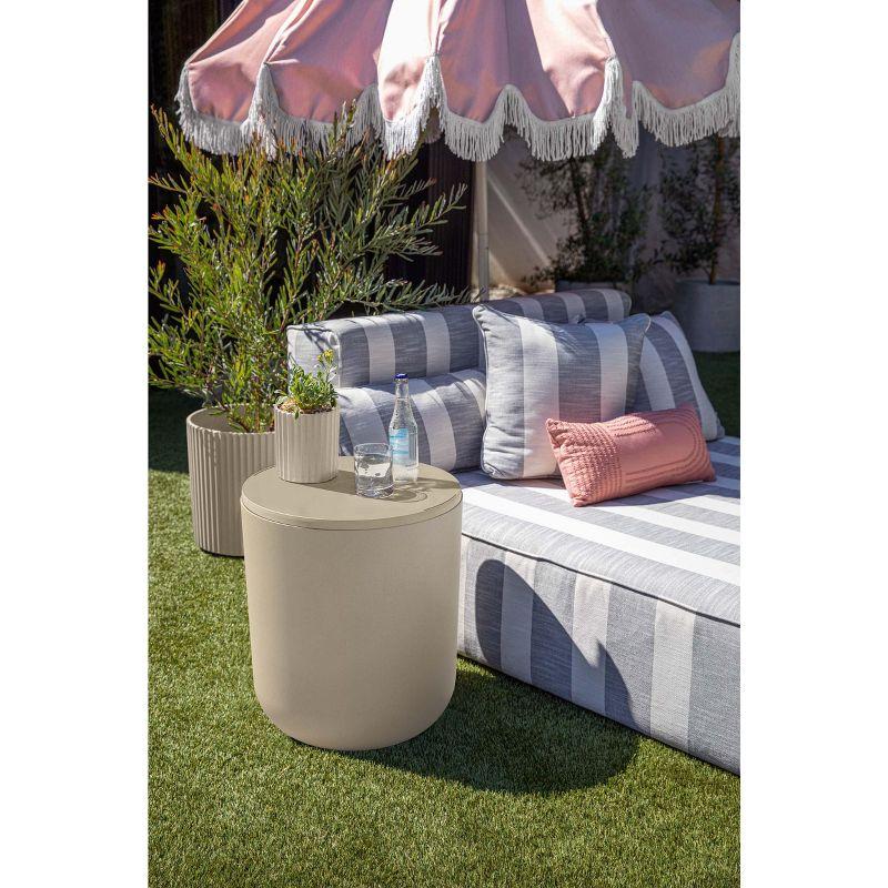 Veradek Kona Round Plastic Outdoor Side Table