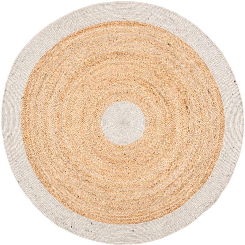 Braided BRD910 Hand Woven Indoor Area Rug - Beige/Natural - 5' Round - Safavieh