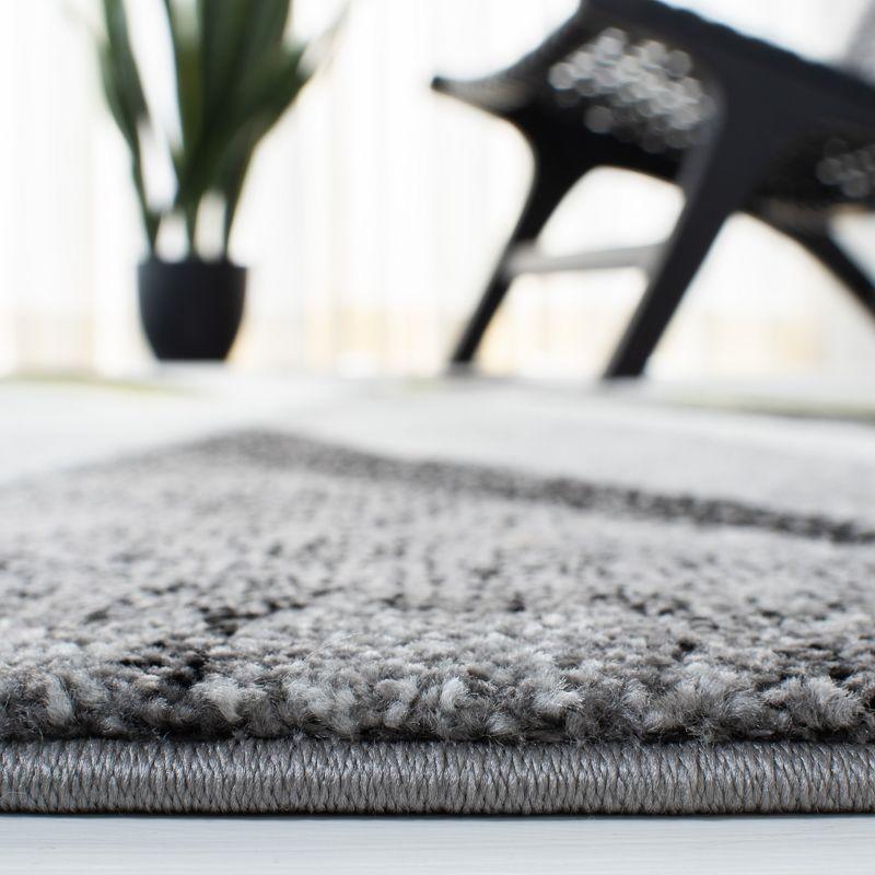 Hollywood HLW710 Machine Made Accent Rug - 2'7"x5' - Grey/Green - Safavieh