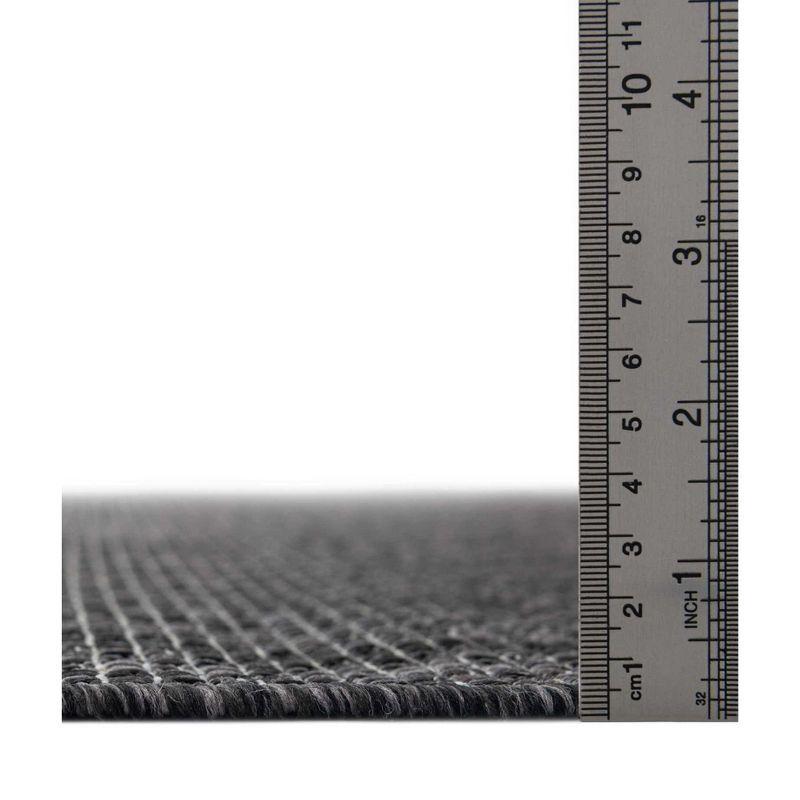 Unique Loom 5' 1 x 8' 0 Rectangle Indoor/Outdoor Solid Black Area Rug