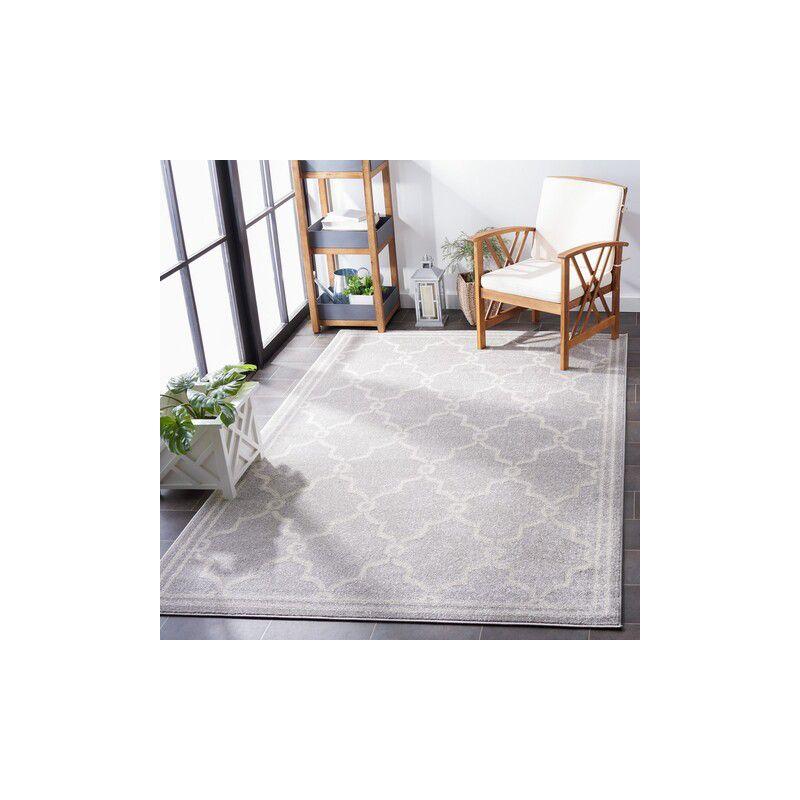 Amherst AMT414 Power Loomed Area Rug  - Safavieh