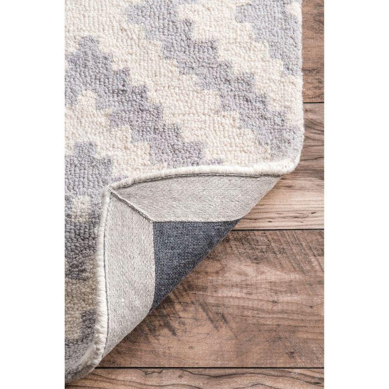 Nuloom Kellee Hand Tufted Geometric Wool Indoor Area Rug