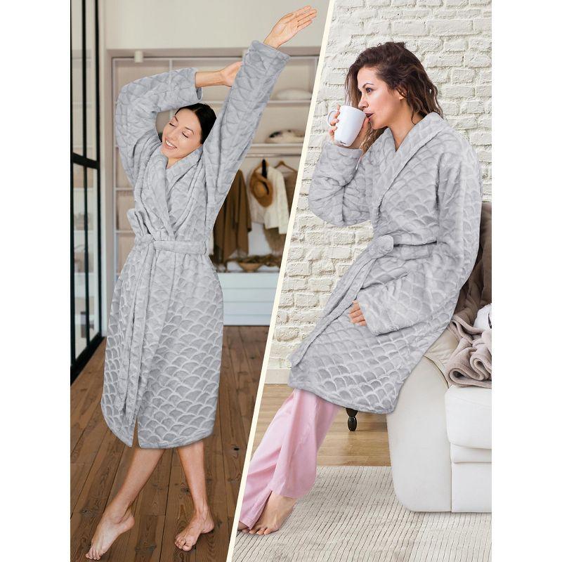 PAVILIA Short Robes for Women, Plush Soft Bathrobe Womens Lightweight, Fluffy Fuzzy Robe Knee Length, Shower Spa (Light Grey, Small-Medium)