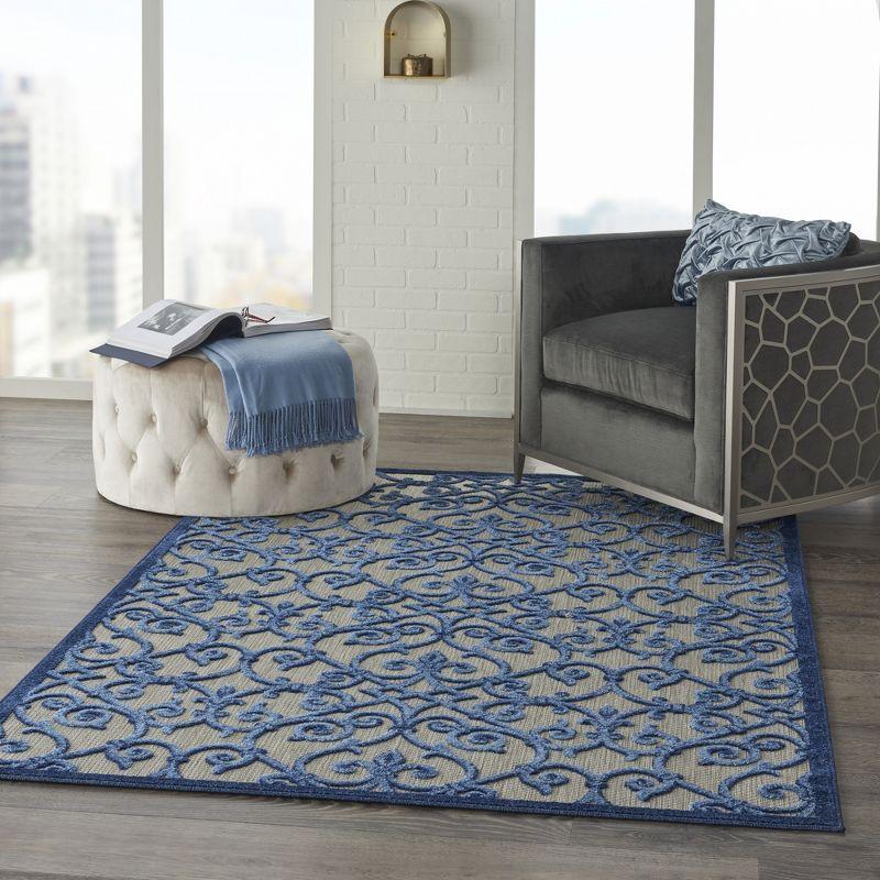 Lark Manor™ Rectangle Isalia 3'6" x 5'6" Area Rug in Blue/Gray