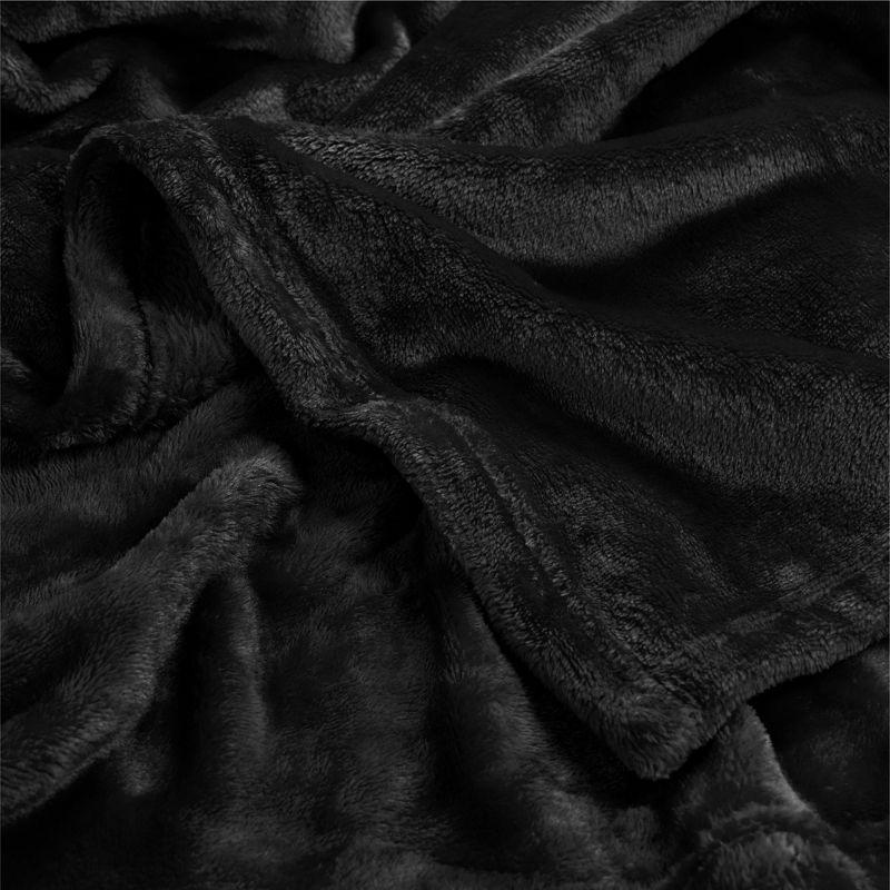 PAVILIA Luxury Fleece Blanket Throw for Bed, Soft Lightweight Plush Flannel Blanket for Sofa Couch