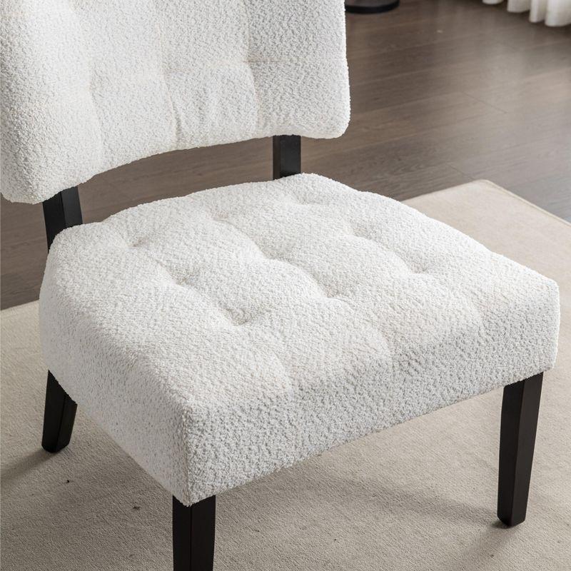 Roundhill Furniture Tufted Accent Chair with Oversized Seating