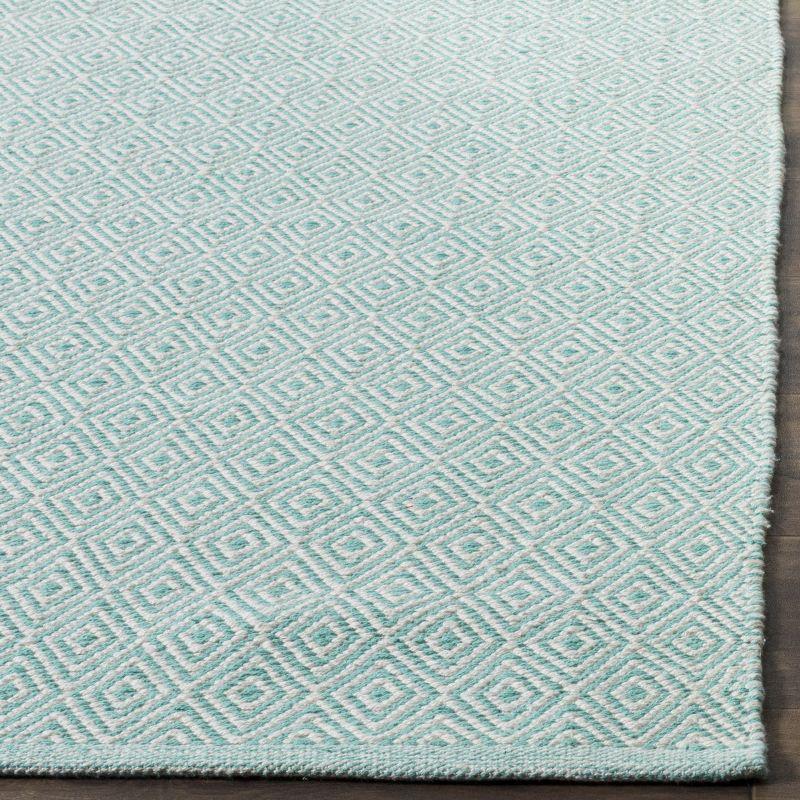 Montauk MTK515 Hand Woven Indoor Accent Rug - Ivory/Aqua - 2'6"x4' - Safavieh.