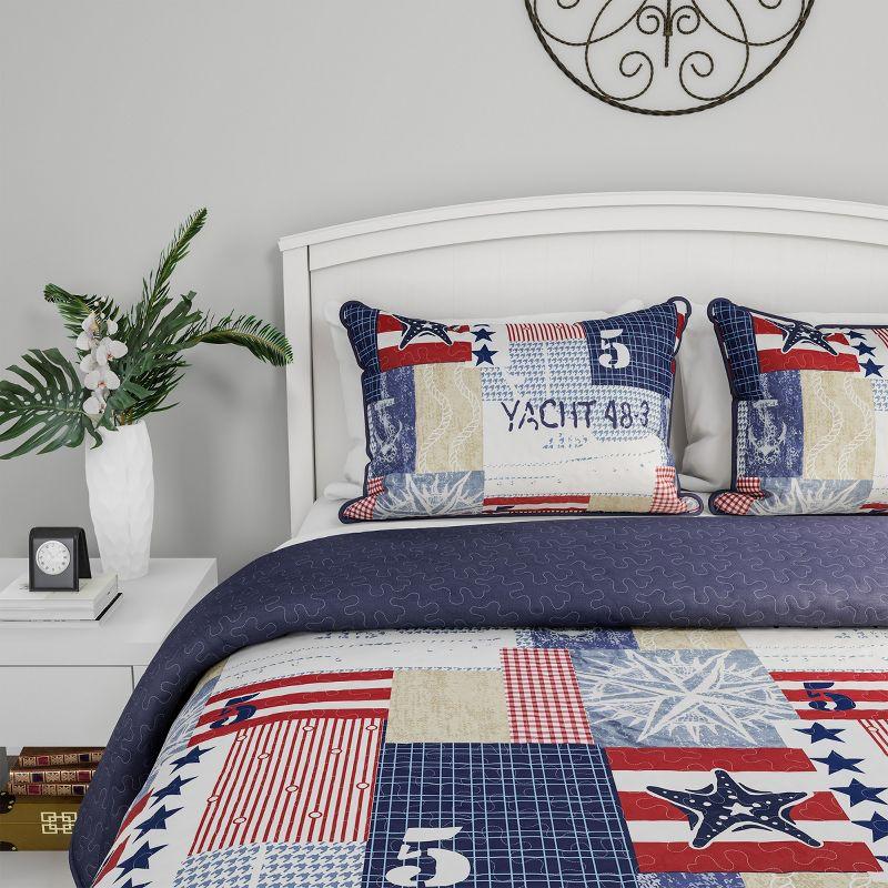 Quilt Set - Nautical Americana Patchwork Print All-Season Soft Microfiber Bedding with Pillow Sham