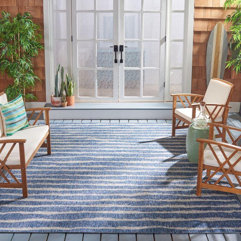 Gray Square Synthetic Non-slip Indoor/Outdoor Rug