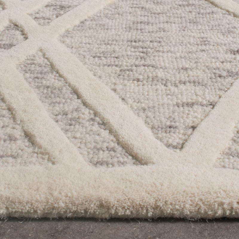 Light Brown and Ivory Hand-Tufted Wool Area Rug, 5' x 8'