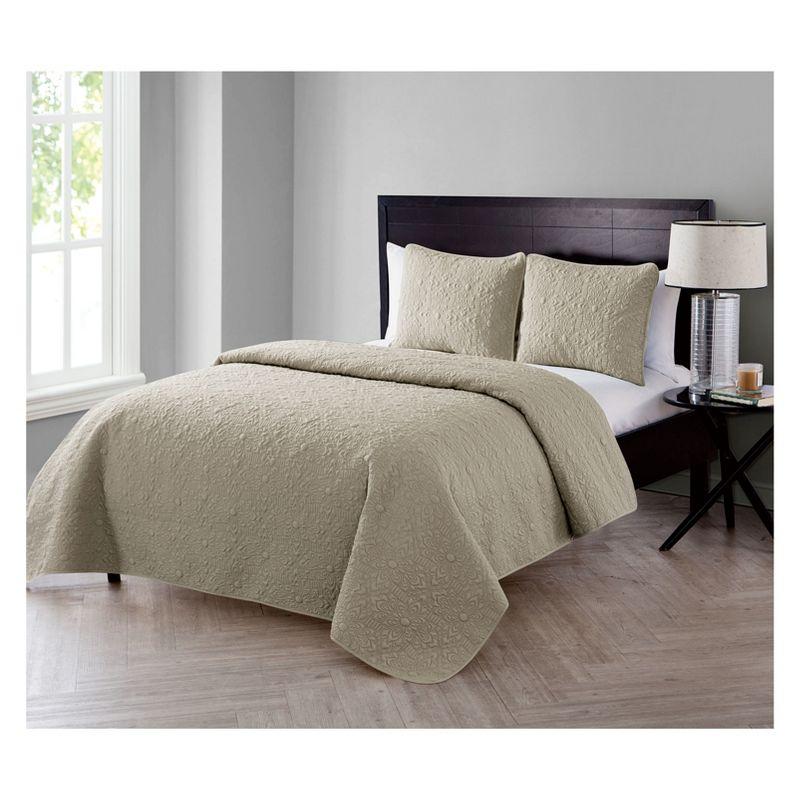 VCNY Caroline Embossed Quilt Set