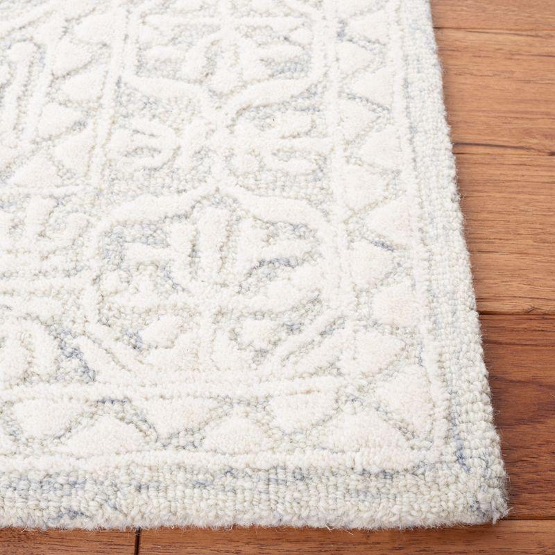 Ivory Rectangular Hand-Tufted Wool Area Rug