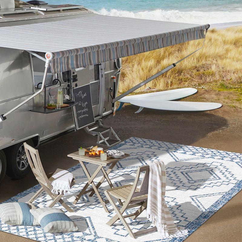 3'x5' Marokko Diamond  Medallion Indoor/Outdoor Area Rug, Ivory/Blue - JONATHAN Y