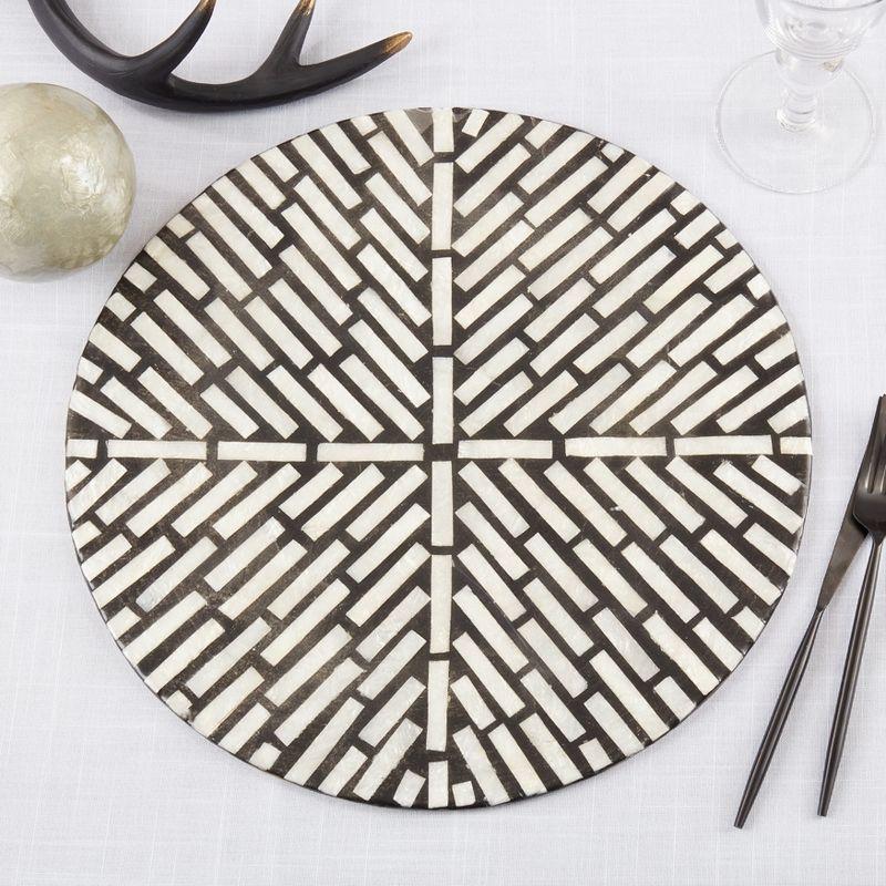 Talaria 50% Capiz Shell - 50% Resin Geometric Round Placemat