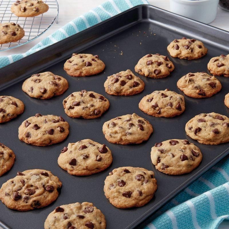 Wilton 15"x21" Mega Cookie Sheet