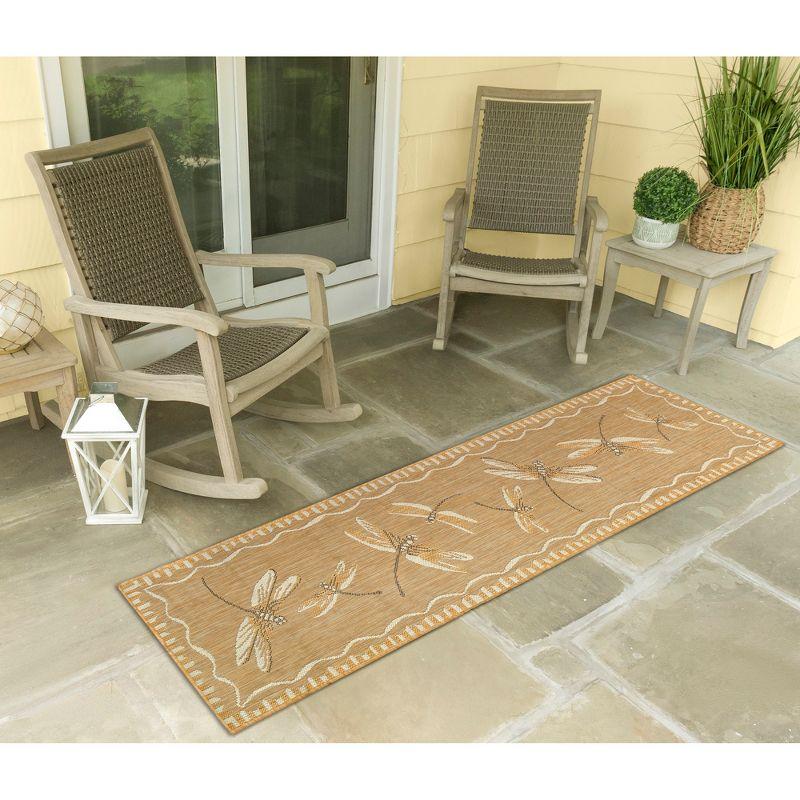 Liora Manne Carmel Dragonfly Indoor/Outdoor Rug Sand 1'11" x 7'6"