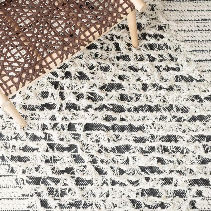 Handwoven Black and Ivory Abstract Wool Square Rug 6' x 6'