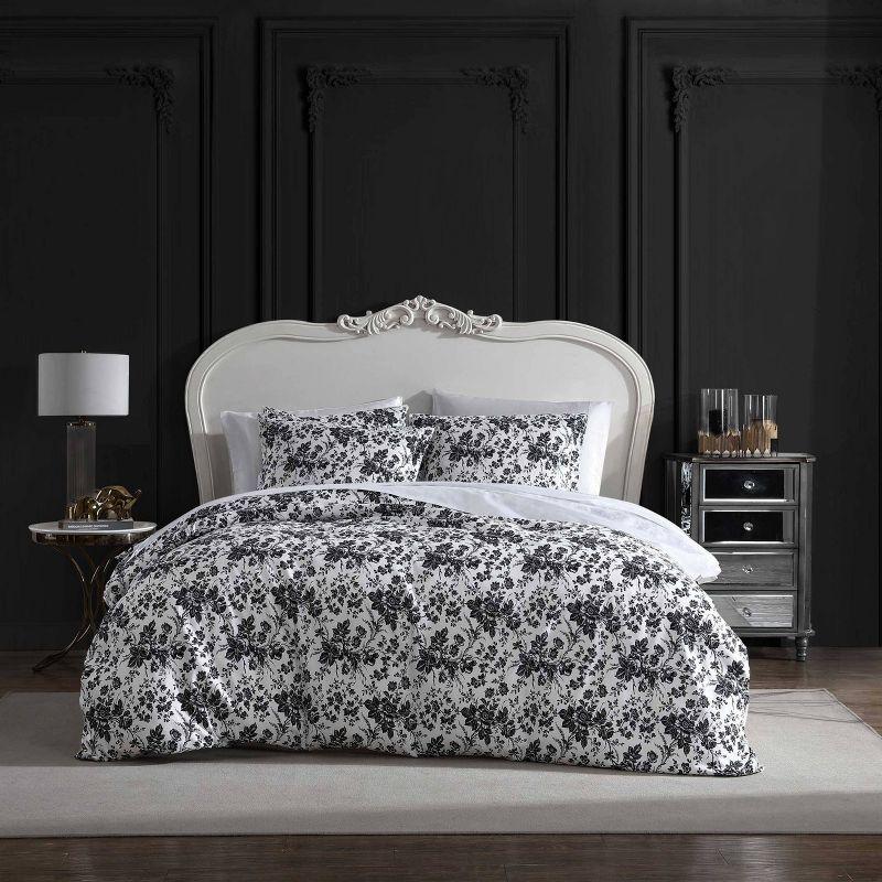 Betsey Johnson Betseys Toile Reversible Black Duvet Cover Set