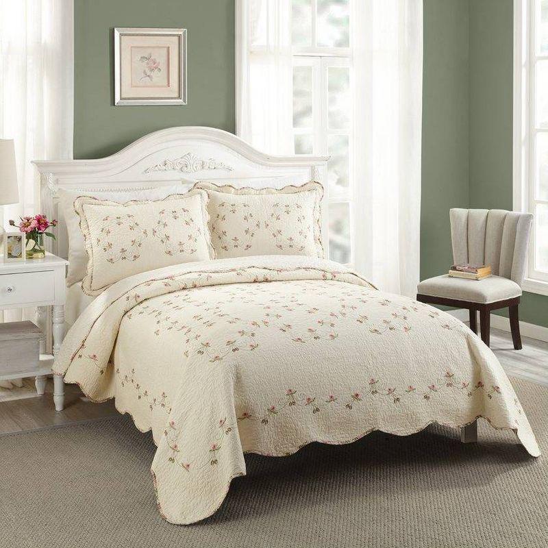 Charming Rosebud Embroidered Cotton Quilt Set - Full Size, Pink