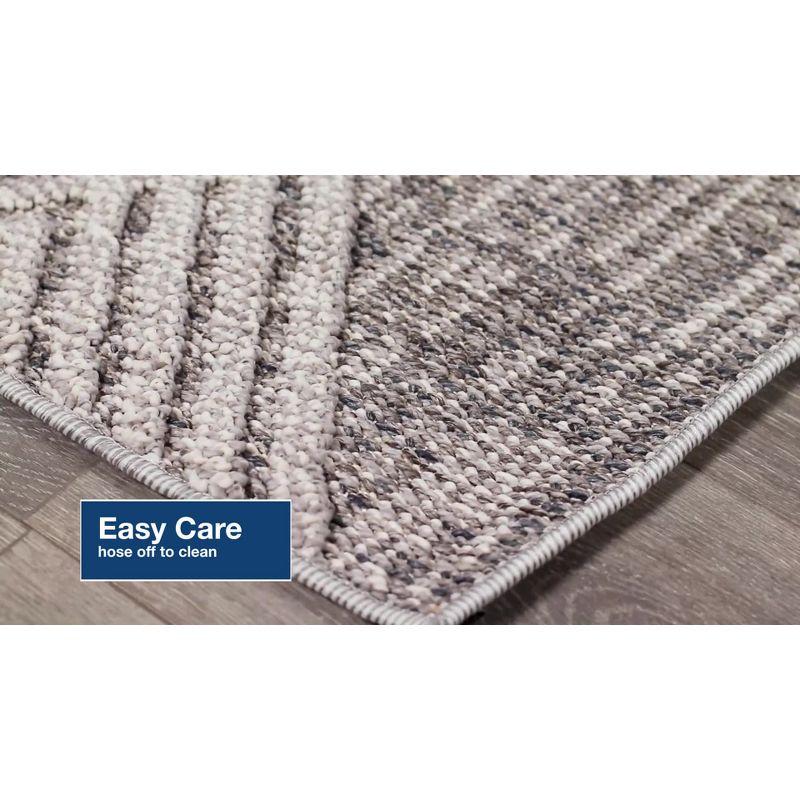 Liora Manne Dunes Modern Diamond Indoor/Outdoor Rug Silver 5'3" x 7'3"