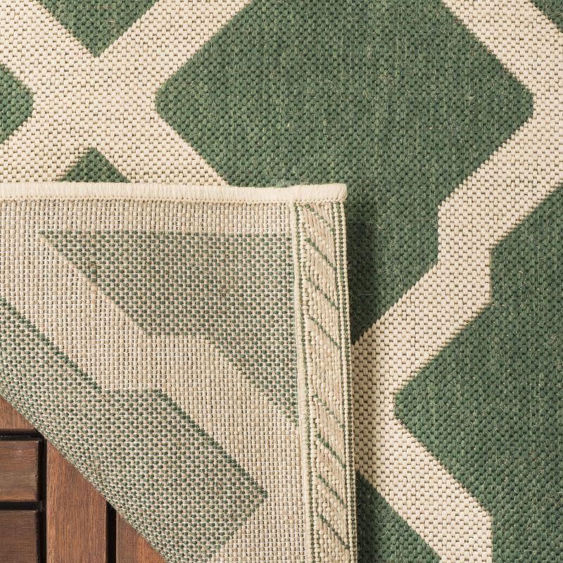 Beach House BHS122 Power Loomed Indoor/Outdoor Area Rug - Green/Creme - 6'7"x6'7" - Safavieh