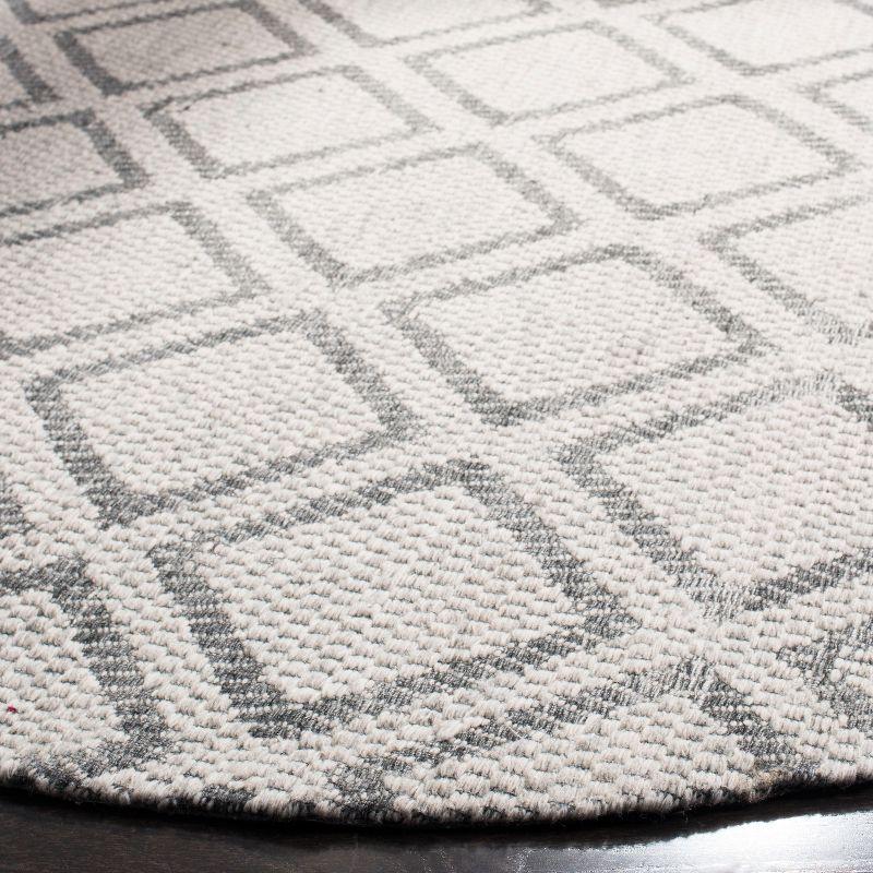 Micro-Loop MLP514 Hand Tufted Area Rug - Safavieh