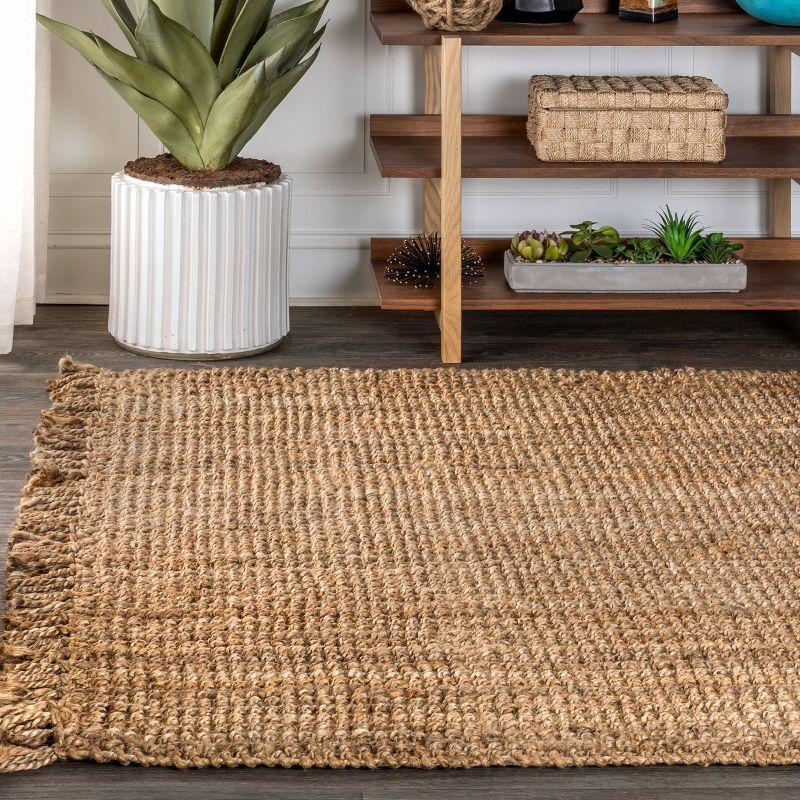 Para Hand Woven Chunky Jute with Fringe Area Rug - JONATHAN Y