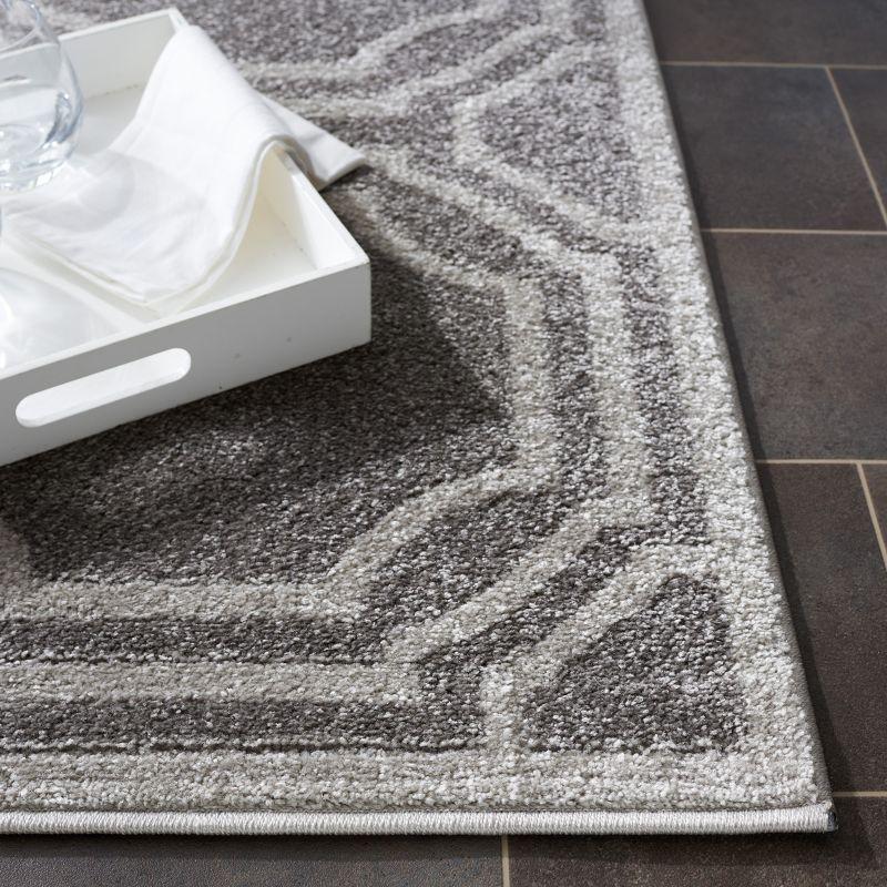 Amherst AMT411 Power Loomed Area Rug - Grey/Light Grey - 5'x5' - Safavieh.