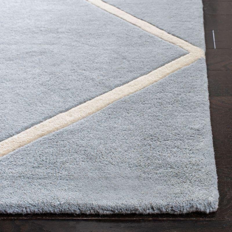 Chatham CHT720 Tufted Indoor Area Rug - Grey/Ivory - 6'x9' - Safavieh