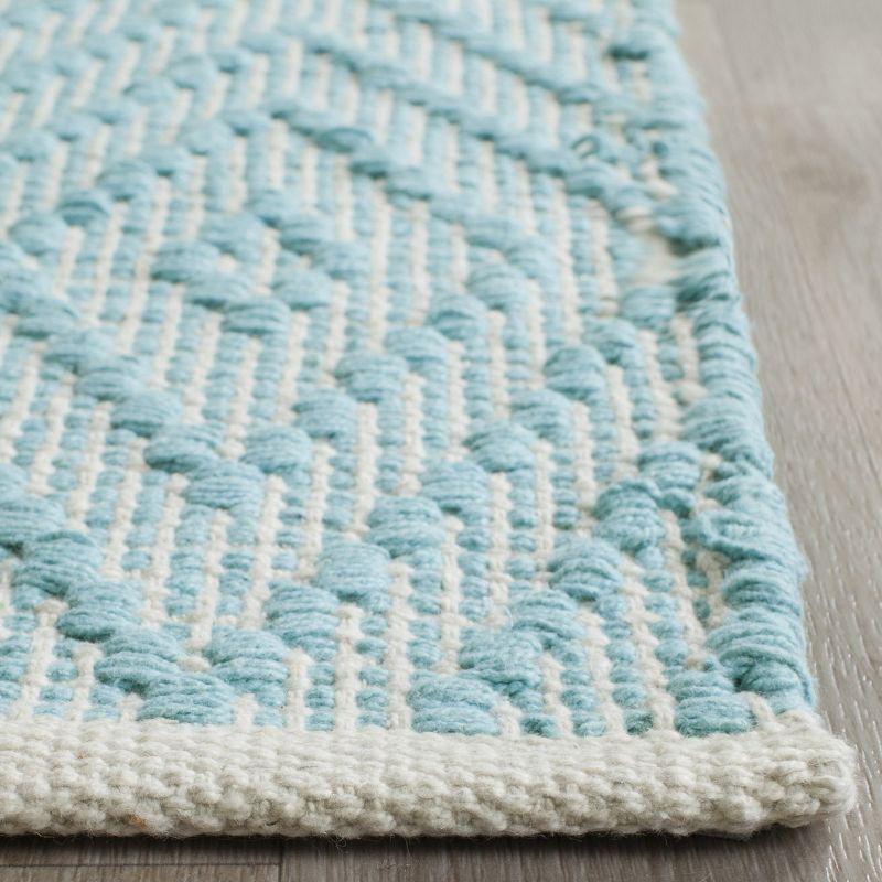 Montauk MTK811 Hand Woven Indoor Area Rug - Turquoise/Ivory - 4'x6' - Safavieh.