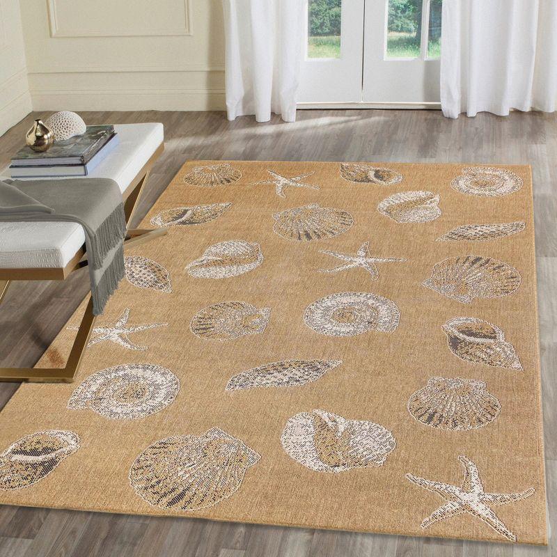 Liora Manne Carmel Shells Indoor/Outdoor Rug Sand 3'3" x 4'11"