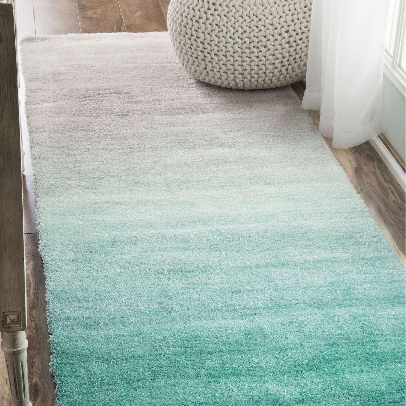 Nuloom Handmade Ombre Shag Shags Runner Indoor Area Rug - Turquoise 2' 6" x 8'