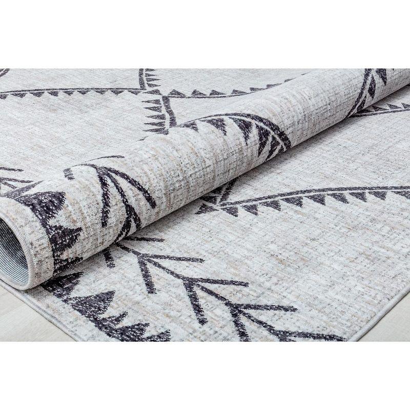 Angelica Gray Abstract Synthetic 5' x 7' Area Rug