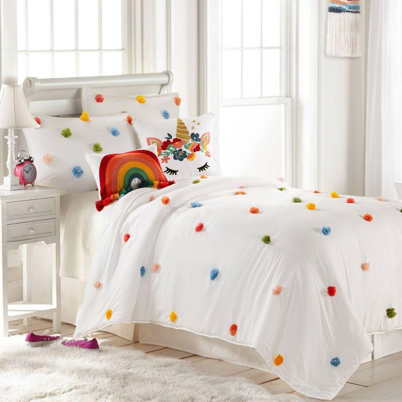 White Twin Microfiber Reversible Quilt Set with Colorful Pom-Poms