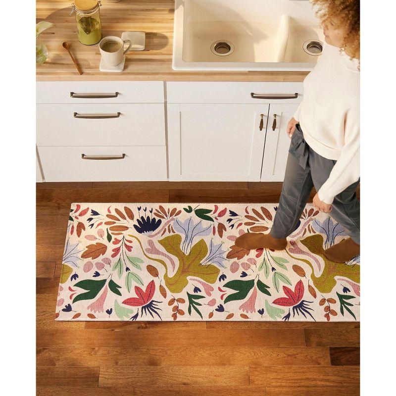 Town & Country Living Livie Floral Drip Everwash Washable Multi-Use Non-Slip Backing Decorative Rug