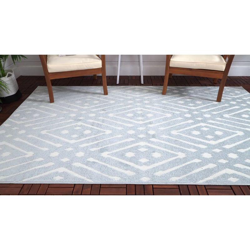 Light Blue Geometric 4' x 6' Synthetic Outdoor Area Rug