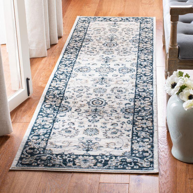 Isabella ISA940 Power Loomed Rugs - Safavieh