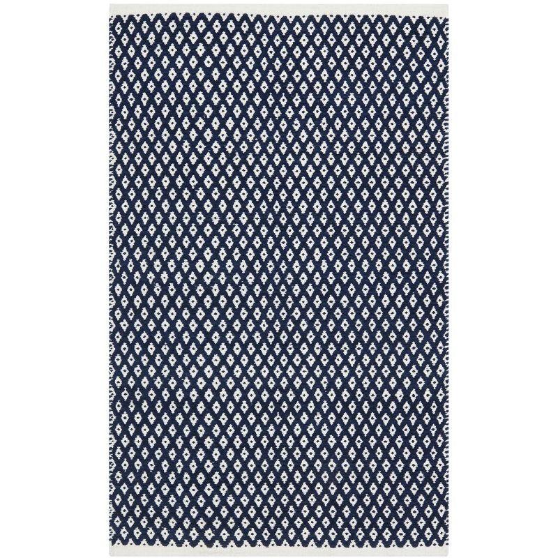 Boston BOS685 Power Loomed Area Rug  - Safavieh