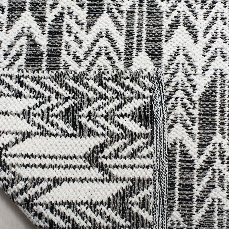 Montauk MTK609 Hand Woven Indoor Accent Rug - Black/Ivory - 3'x5' - Safavieh