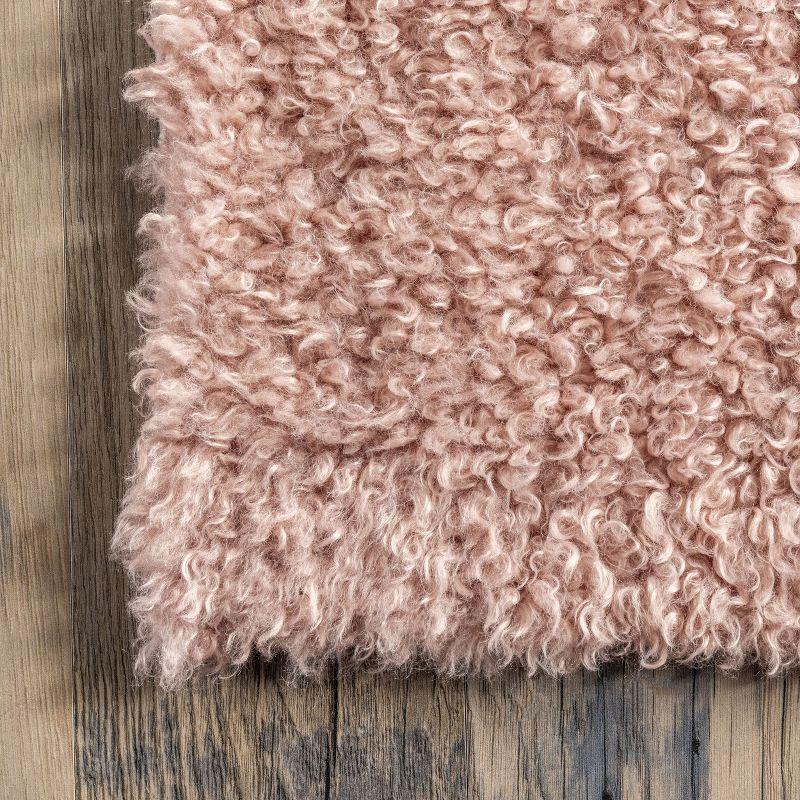 Nuloom Marlow Machine Washable Soft Shaggy Faux Sheepskin Indoor Area Rug