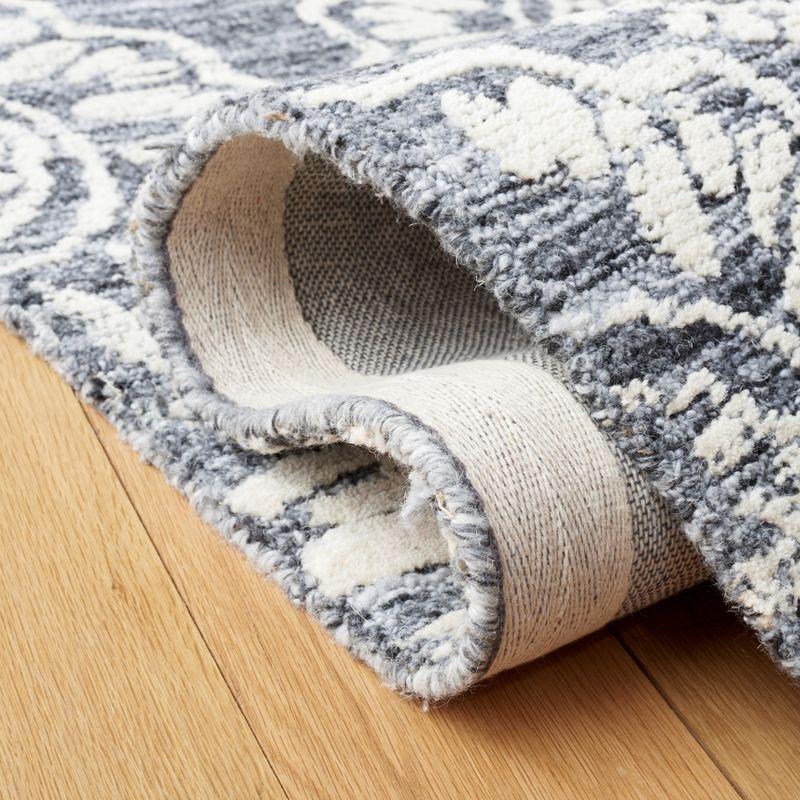 Metro MET910 Hand Tufted Area Rug - Gray/Ivory - 3'x5' - Safavieh.
