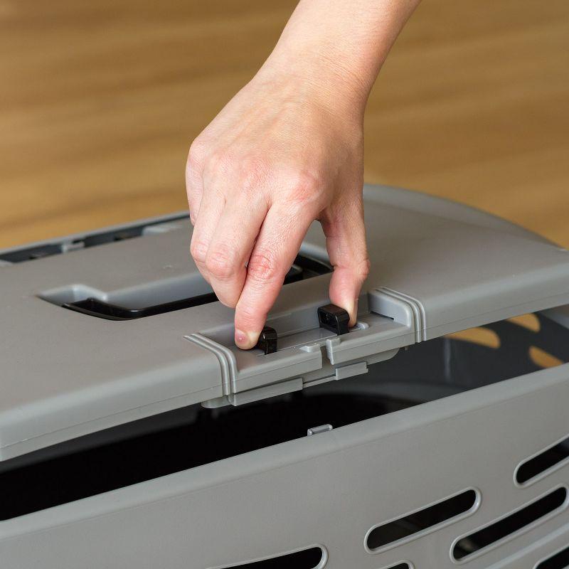 IRIS USA 23" Small Pet Travel Carrier with Front and Top Access, 2-Door Top Load, Hard-Sided Training Crate for 18 Lbs, Black/Gray