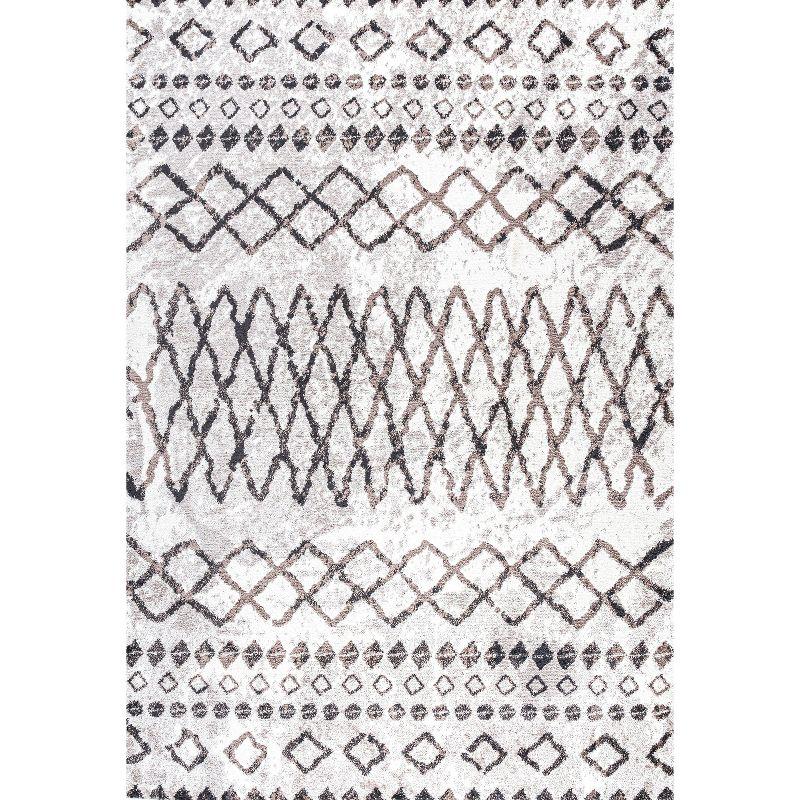 Aksil Moroccan Diamond Area Rug - JONATHAN Y