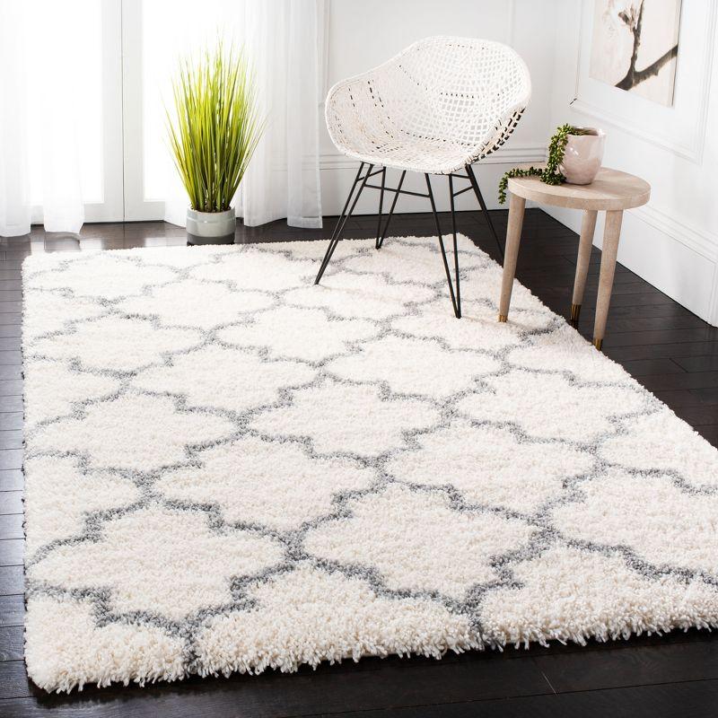 Fontana Shag 800 FNT818 Power Loomed Indoor Area Rug - Cream/Grey - 4'x6' - Safavieh