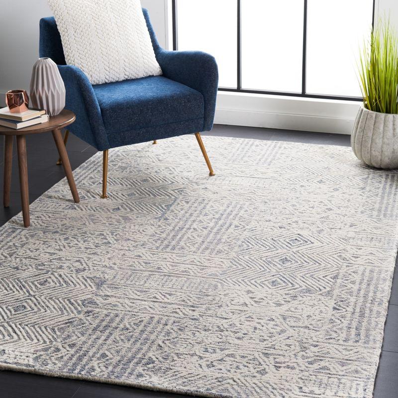 Union Rustic Amzi Hand Tufted Wool Southwestern Rug