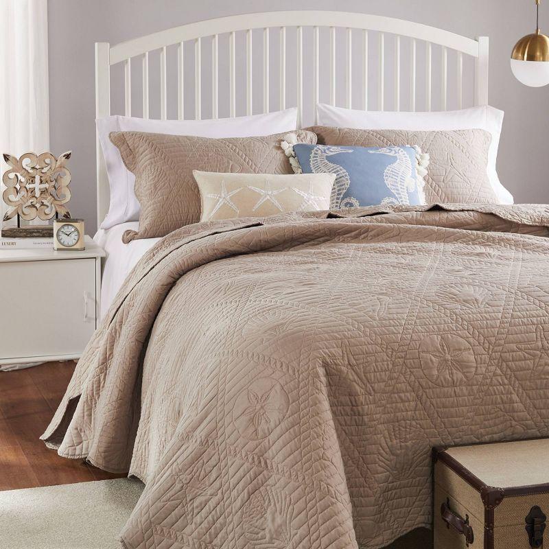 La Jolla Coastal Quilt Set