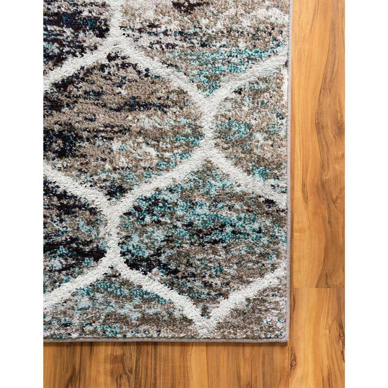 Unique Loom 4' 0 x 4' 0 Trellis Frieze Rounded Blue Multi Area Rug