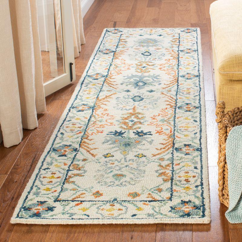 Aspen Blue and Ivory Hand-Tufted Wool Area Rug