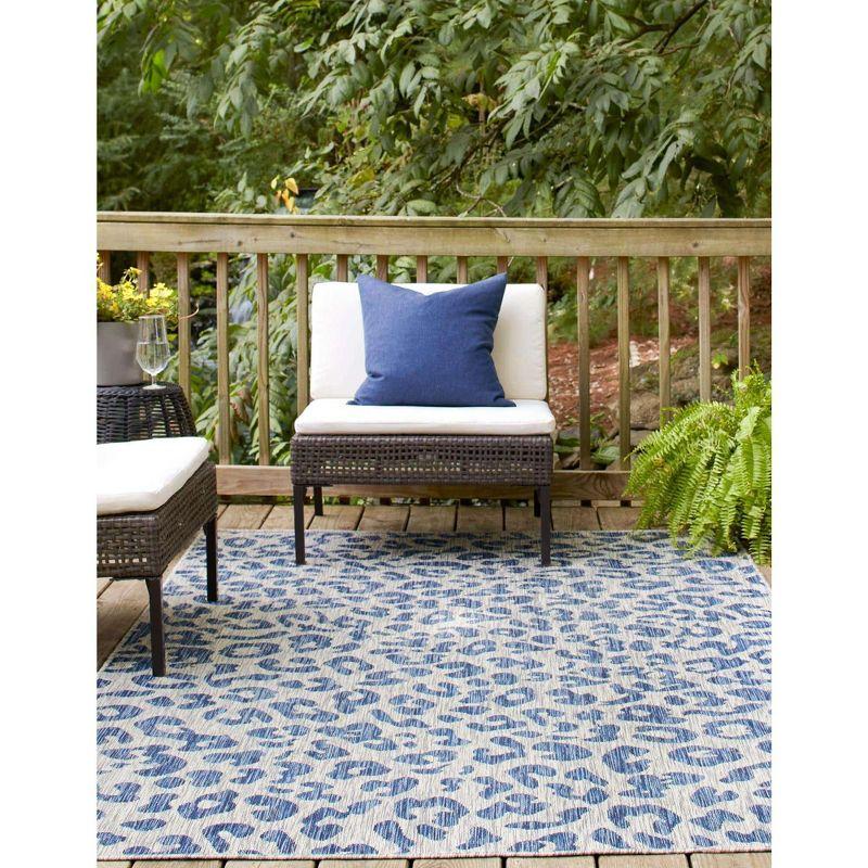 Unique Loom Outdoor Safari Area Rug