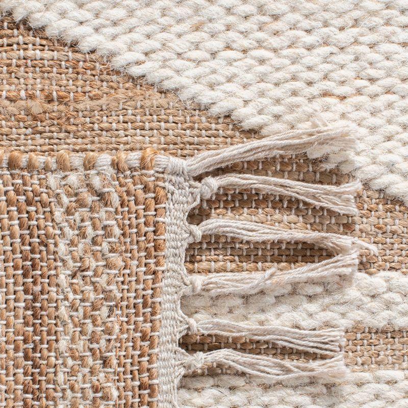 Kilim With Fringes KLM451 Hand Woven Accent Rug - Natural/Ivory - 3'x5' - Safavieh